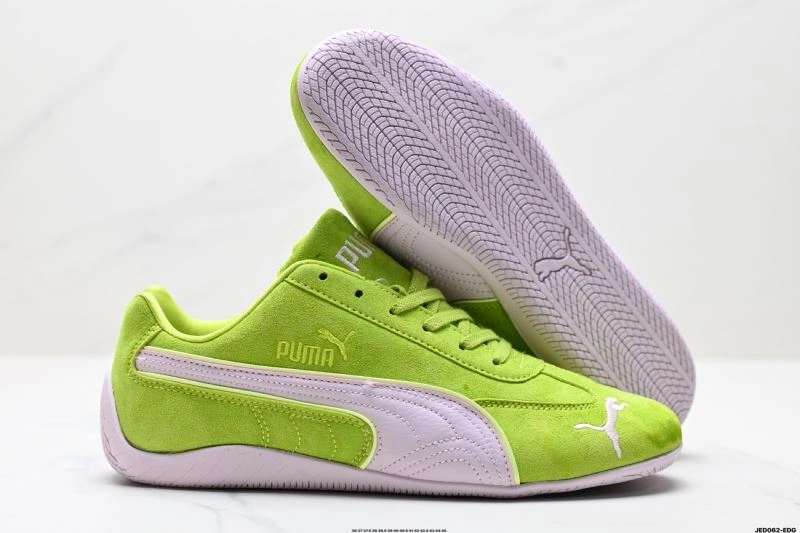 Versatile Puma Shoes 2981