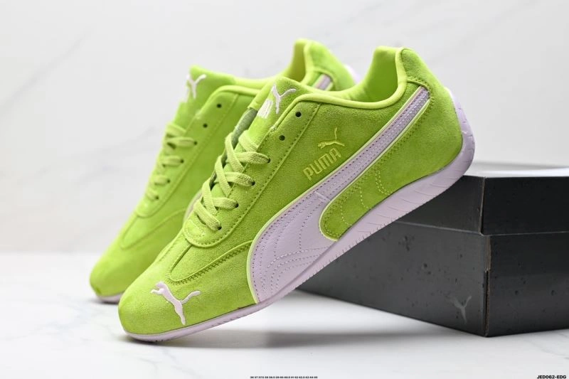 Versatile Puma Shoes 2981