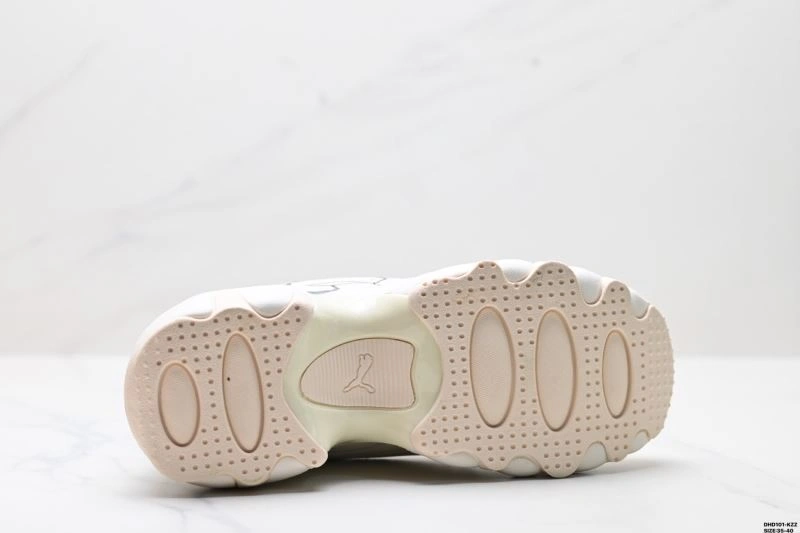 TravelReady Puma Shoes 1888