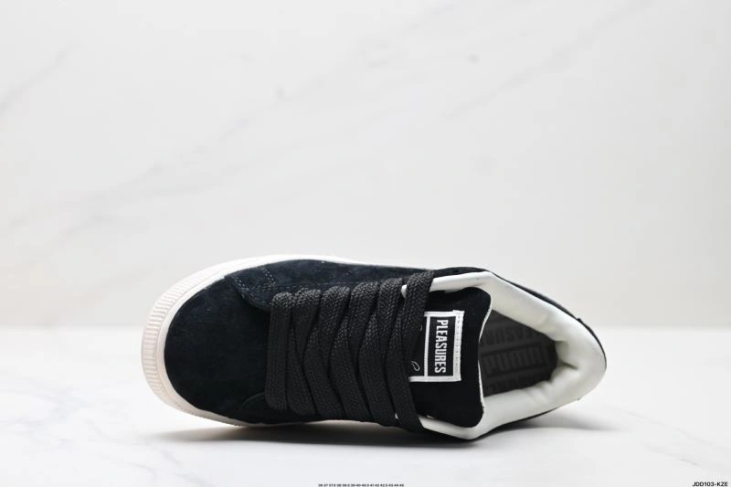 Stretchable Puma Shoes 1879