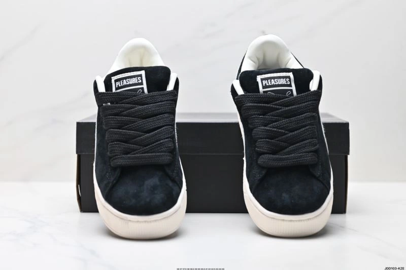 Stretchable Puma Shoes 1879
