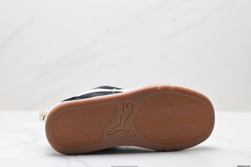 Trendy Puma Shoes 1868