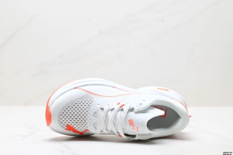 Sleek Puma Shoes 1815