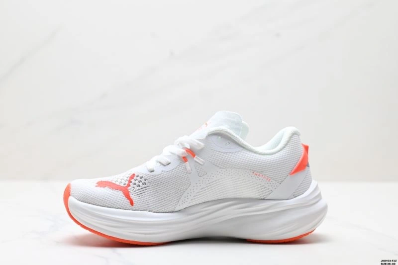 Sleek Puma Shoes 1815
