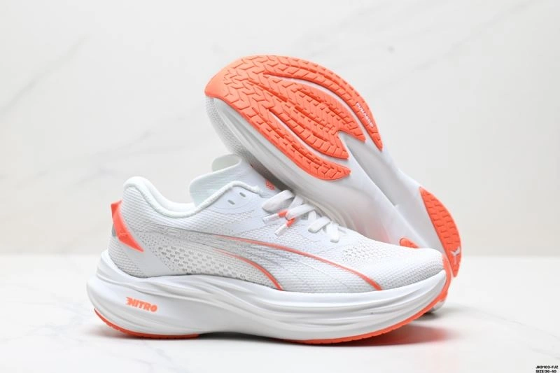 Sleek Puma Shoes 1815