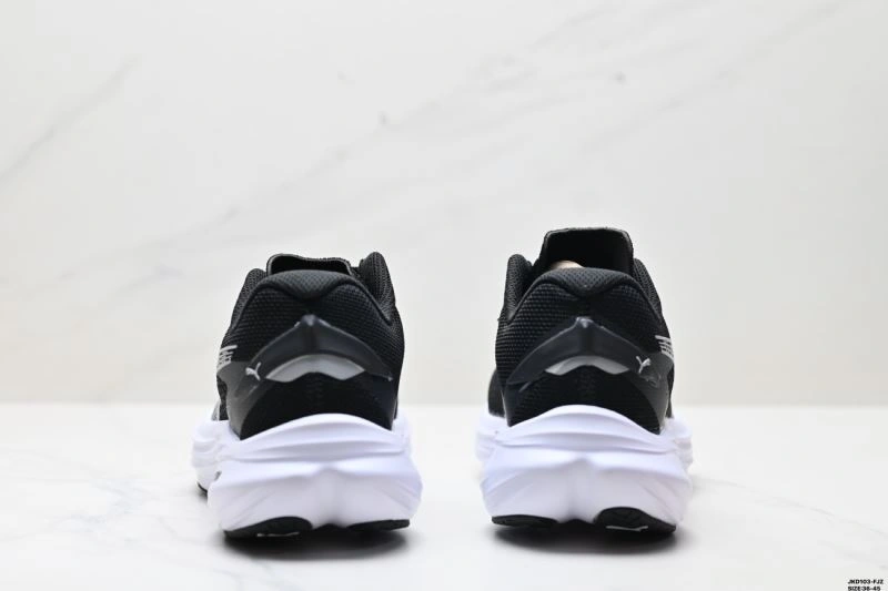 Functional Puma Shoes 1808