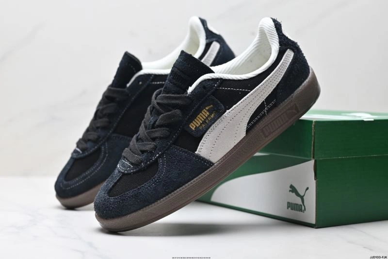 Lightweight Puma Shoes 1795