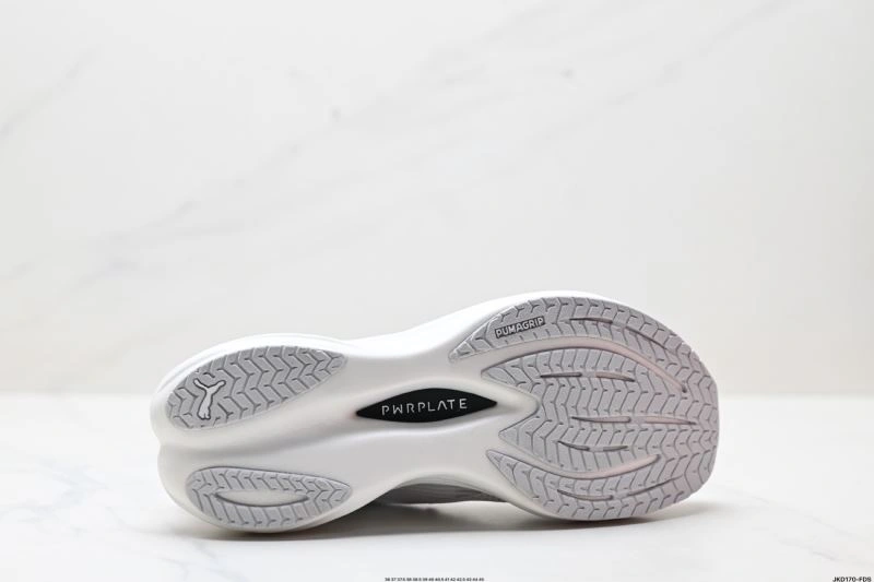 WaterResistant Puma Shoes 1732