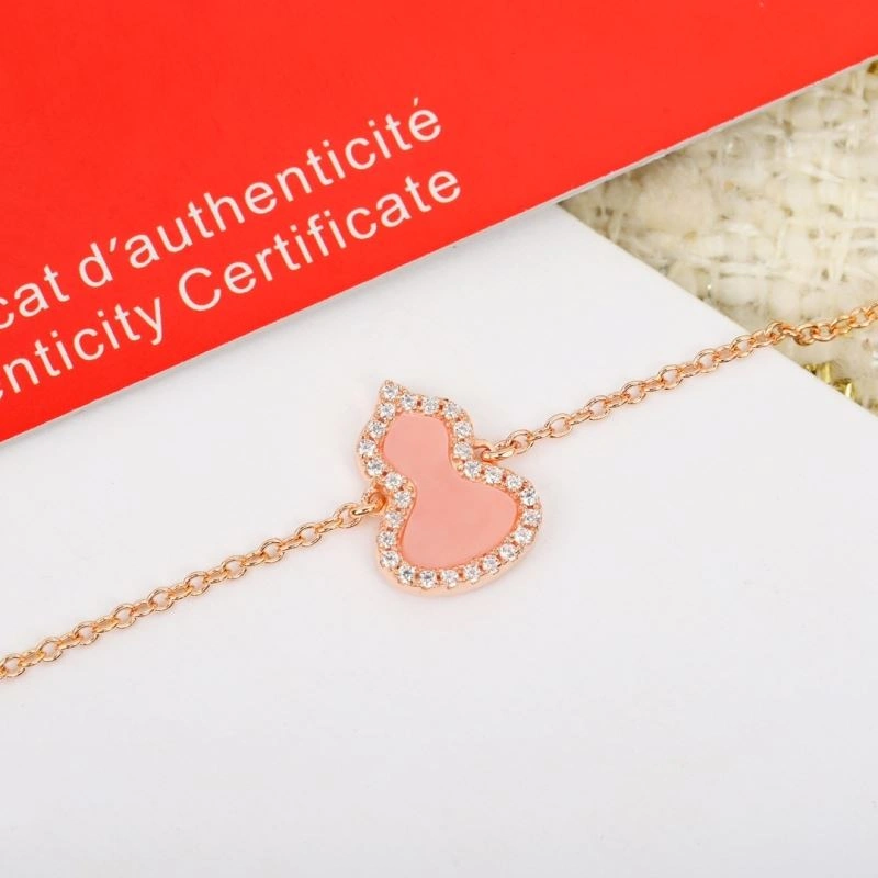 Fashionable Qeelin Bracelets 213823