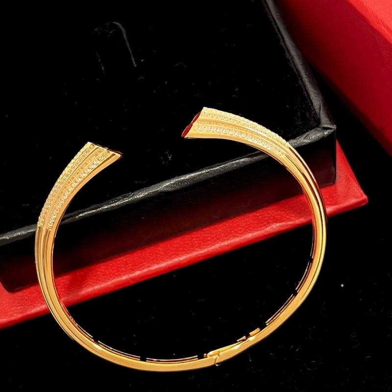 Qeelin Bracelets Comfortable 212839