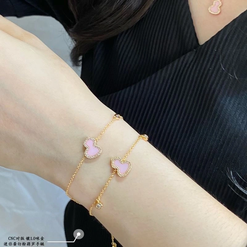 Trendy Qeelin Bracelets 212552