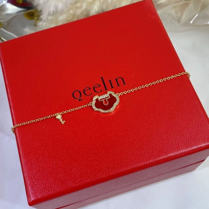 RelaxedFit Qeelin Bracelets 211737
