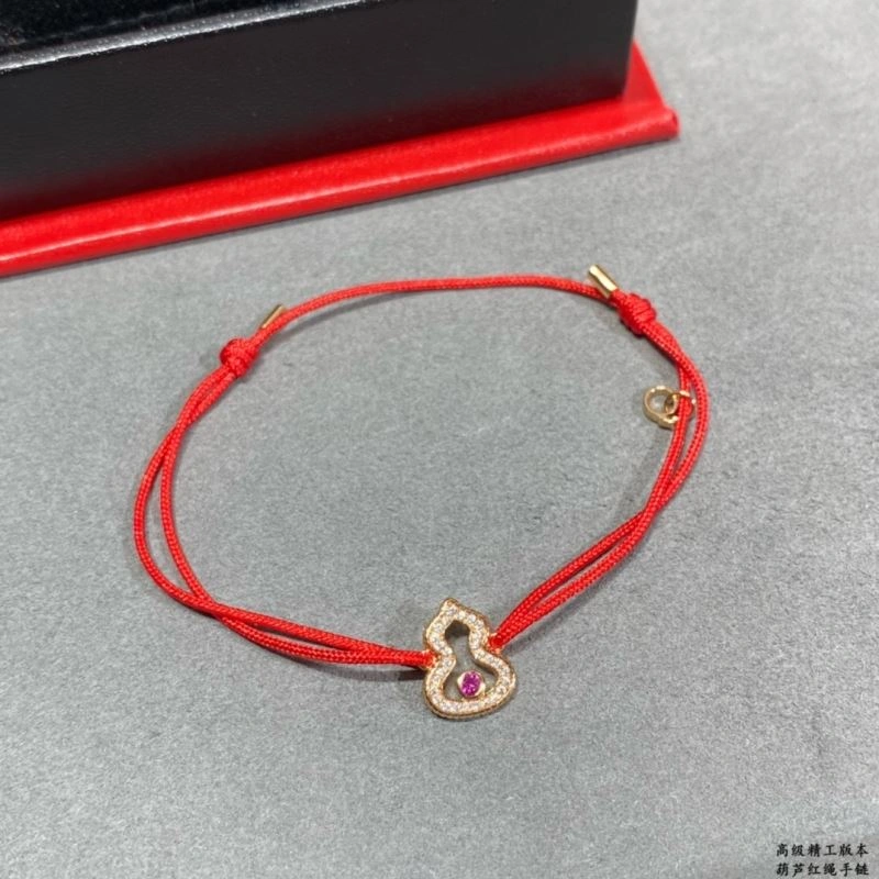 TechFriendly Qeelin Bracelets 211726