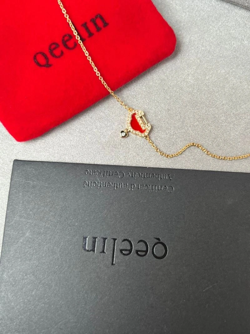 Tailored Qeelin Bracelets 211736