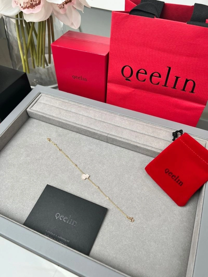 Qeelin Bracelets Functional 211719