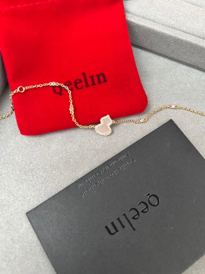 Qeelin Bracelets Functional 211719