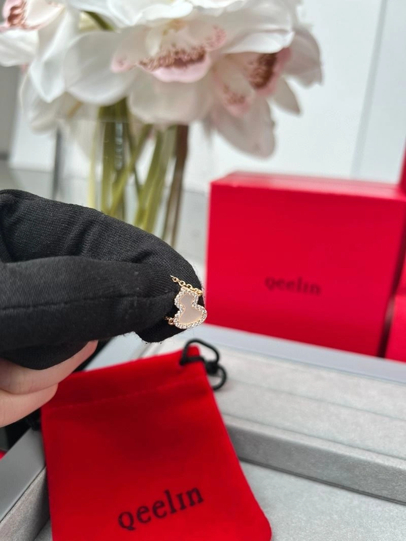 Qeelin Bracelets Functional 211719