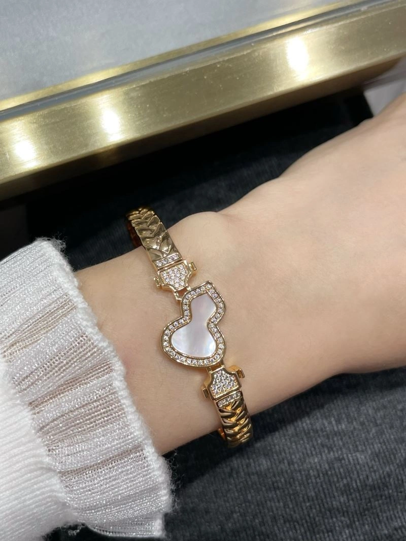 Timeless Qeelin Bracelets 211722