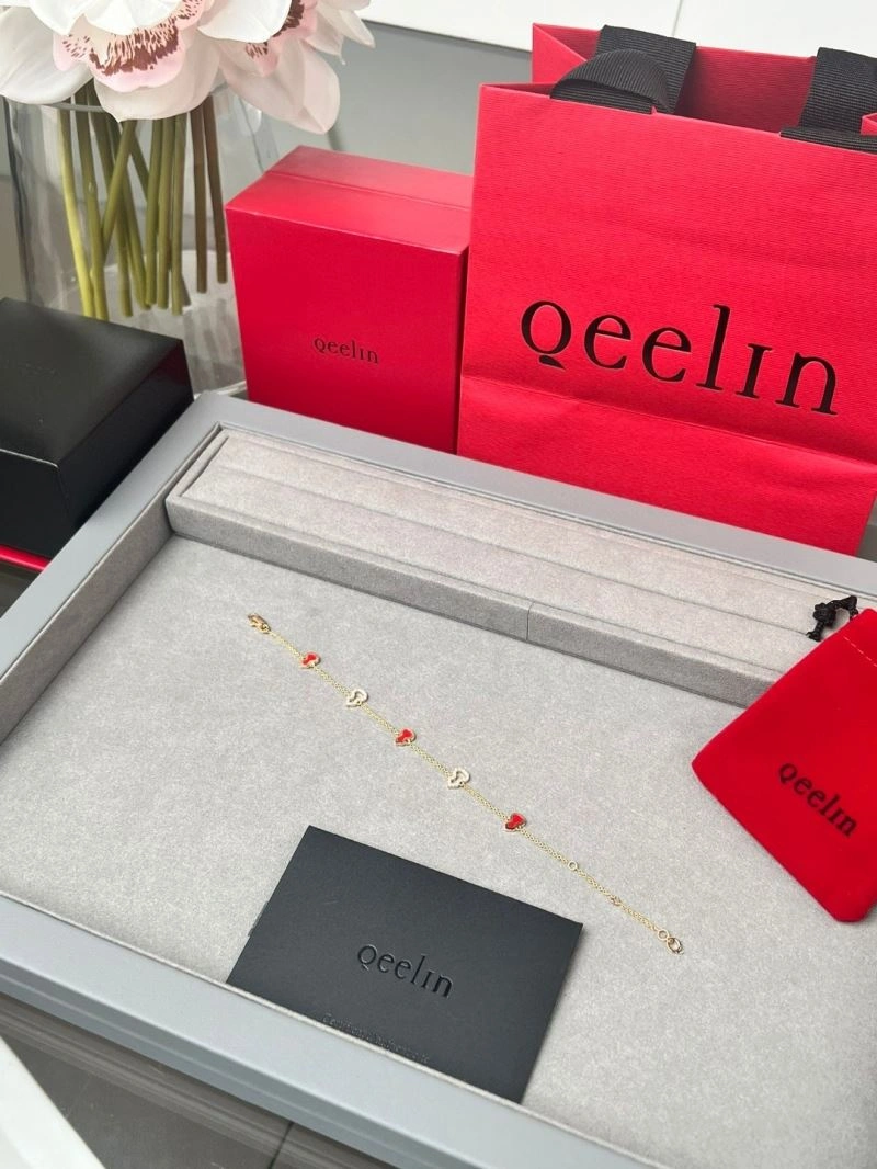 Comfortable Qeelin Bracelets 211101