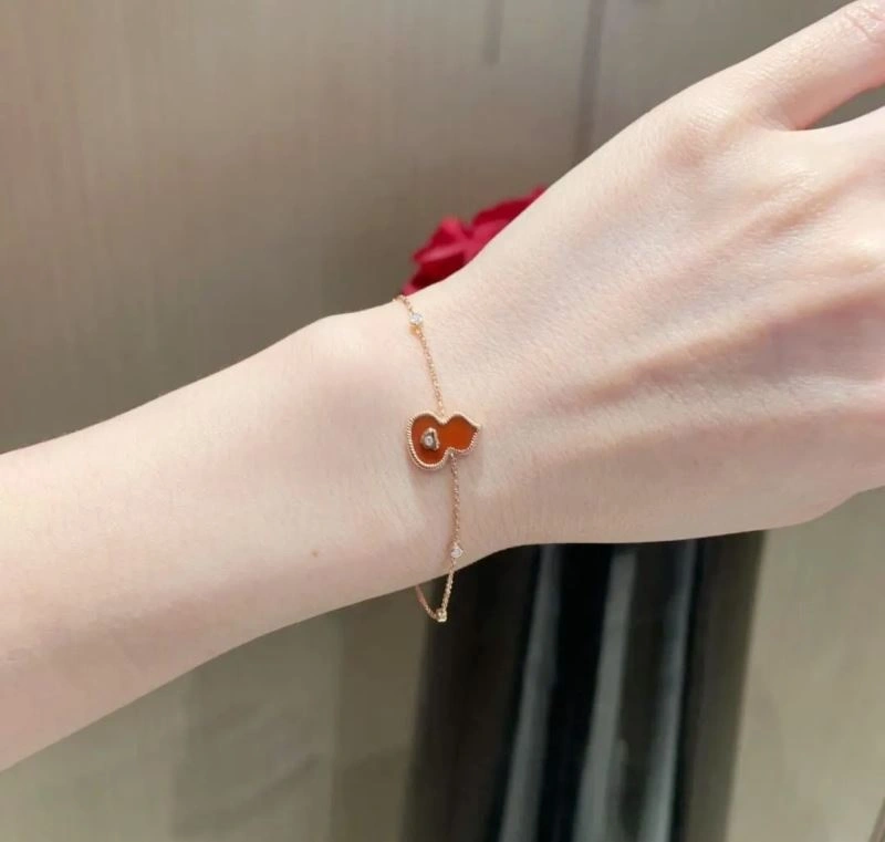 Qeelin Bracelets Contemporary 211096