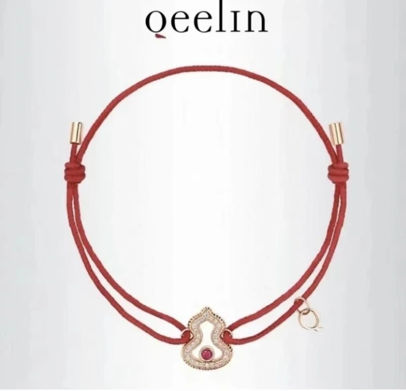 Resilient Qeelin Bracelets 210429