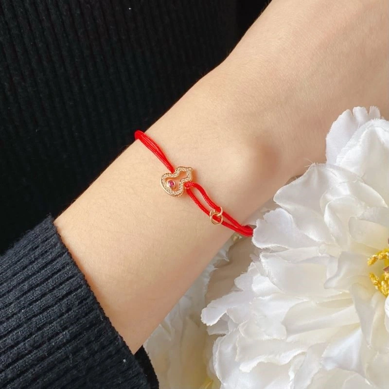 Resilient Qeelin Bracelets 210429