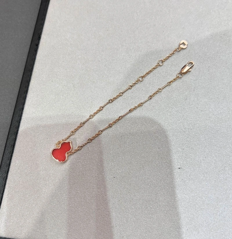 HighQuality Qeelin Bracelets 208484