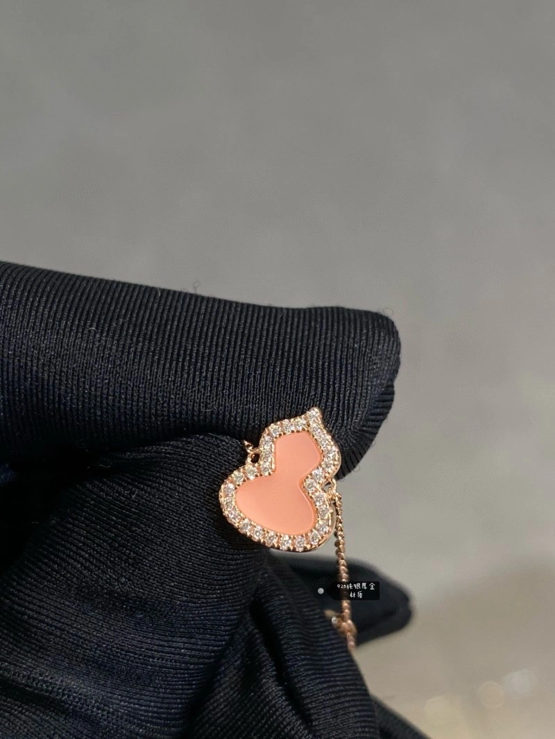 WeatherProof Qeelin Bracelets 208473
