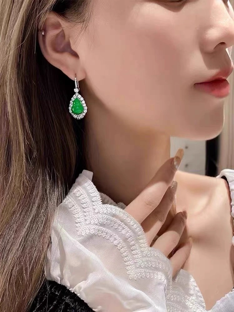 ZipUp Qeelin Earrings 213829