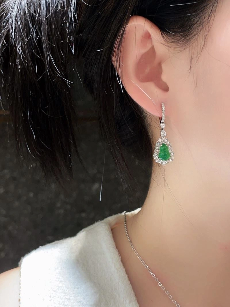 ModernLook Qeelin Earrings 213825
