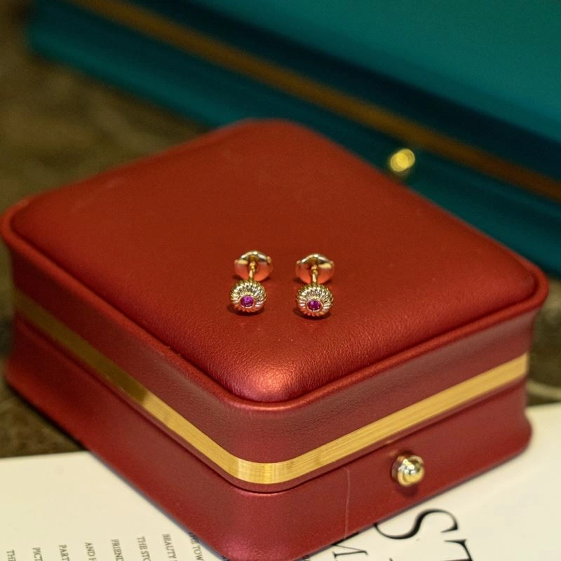 Qeelin Earrings Chic 213846