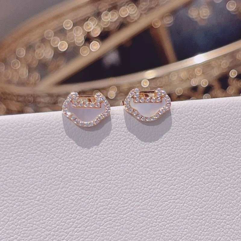 Qeelin Earrings Packable 213817