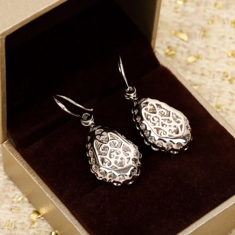 Qeelin Earrings Comfortable 213863