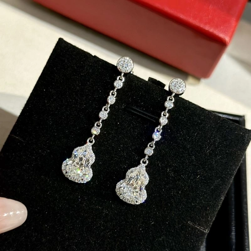 Qeelin Earrings Practical 213389