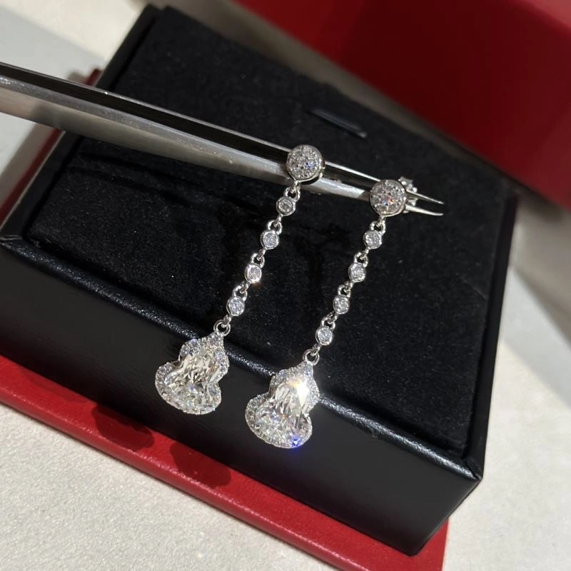 Qeelin Earrings Practical 213389