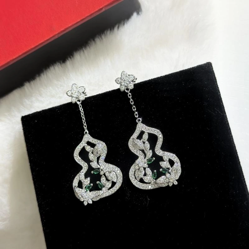 Qeelin Earrings Classic 213386