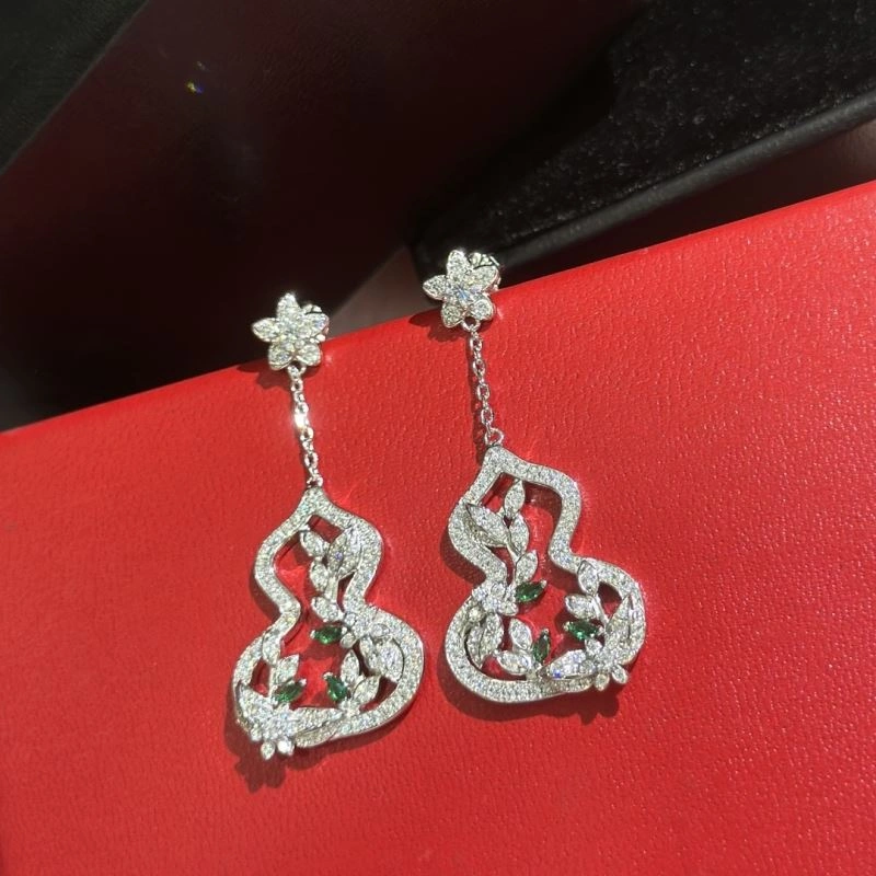 Qeelin Earrings Classic 213386