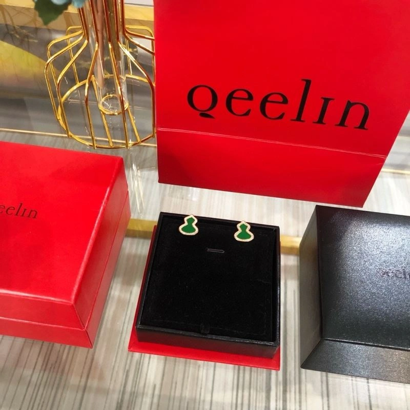 Qeelin Earrings Minimalist 214469