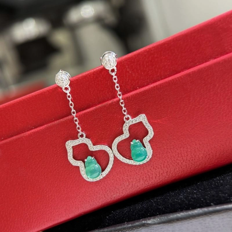 Qeelin Earrings Refined 214188