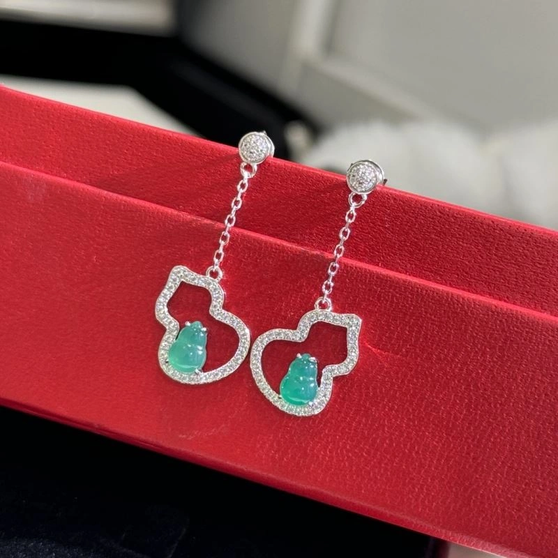 Qeelin Earrings Refined 214188