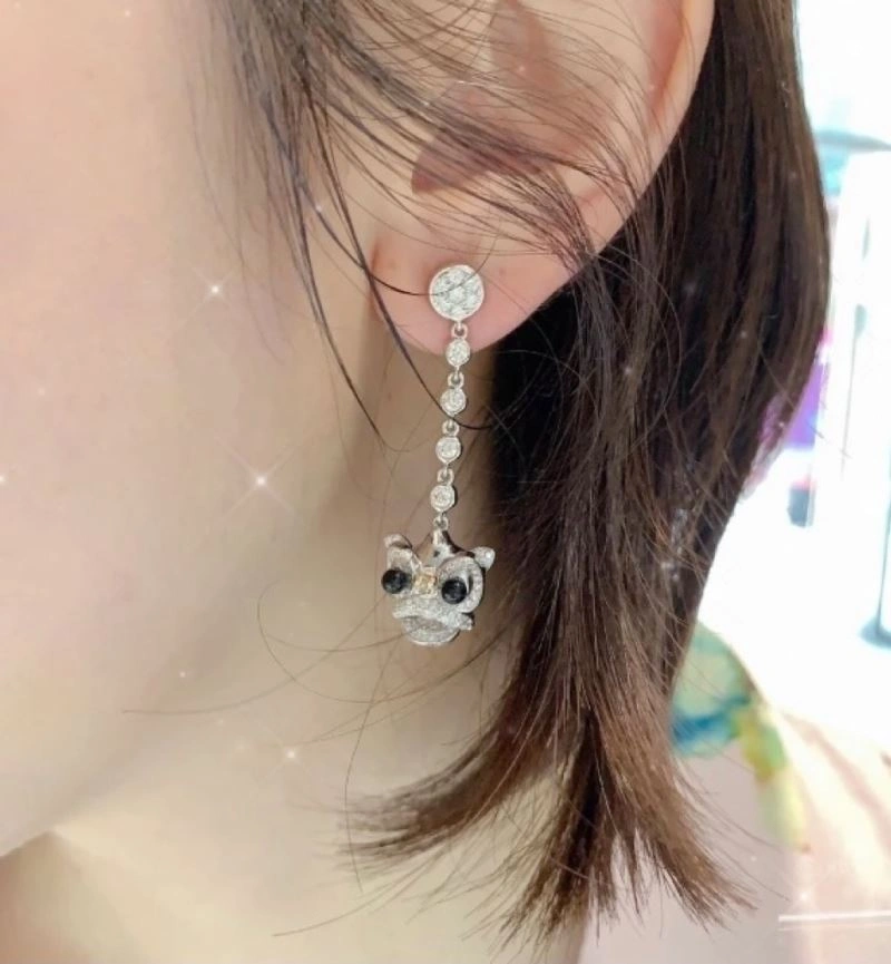 Packable Qeelin Earrings 211721