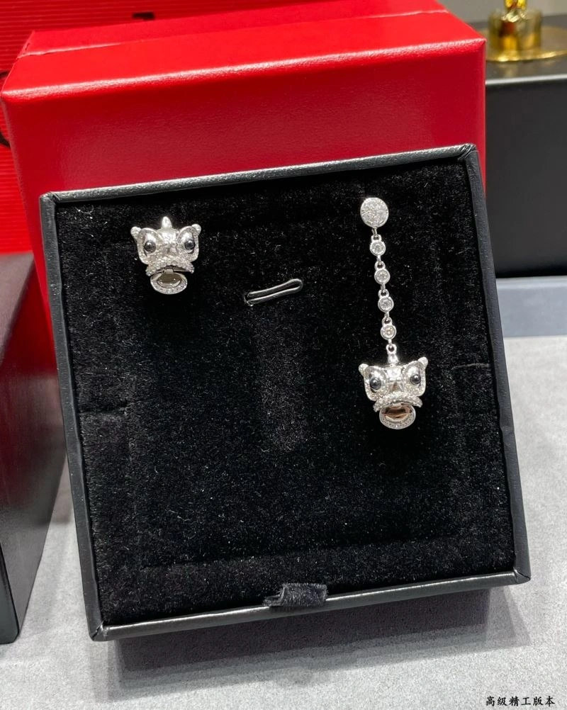 Packable Qeelin Earrings 211721