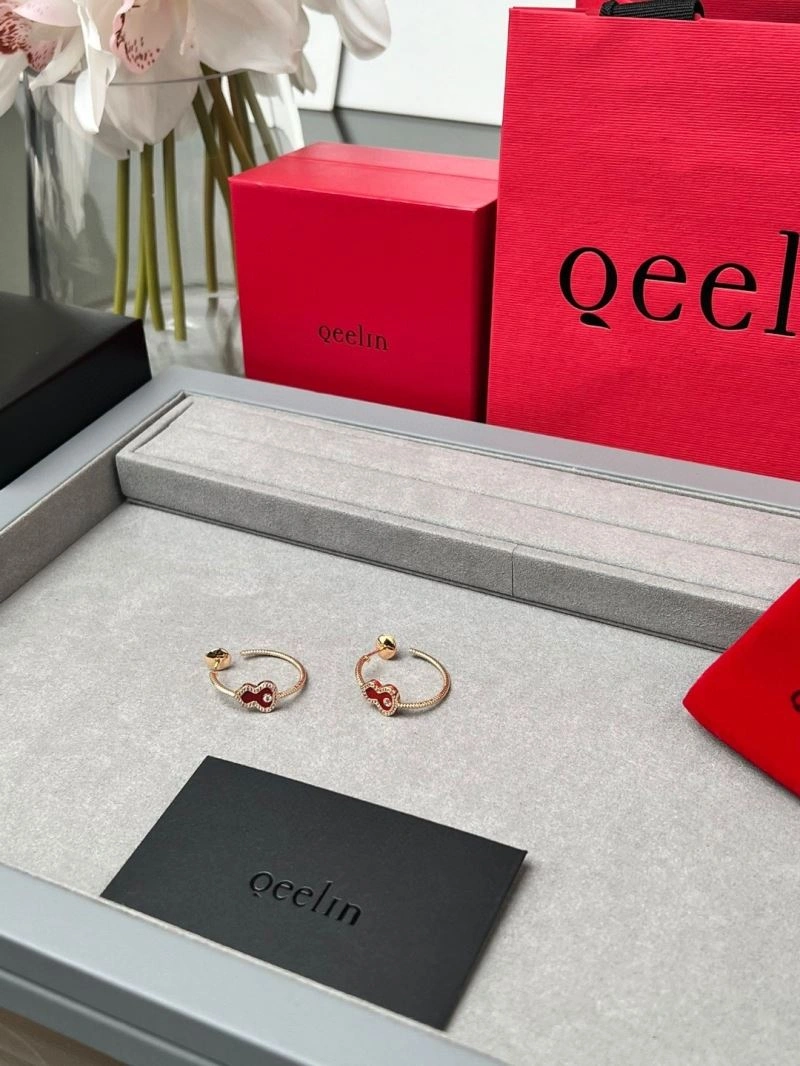 Qeelin Earrings Sleek 211724
