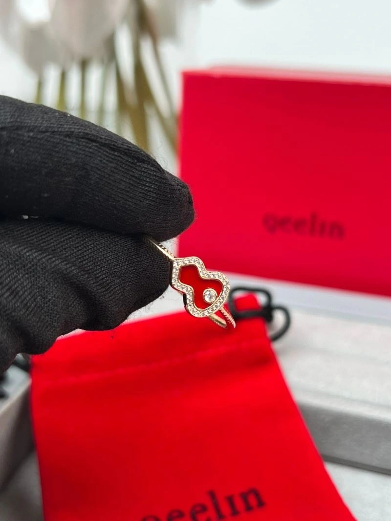 Qeelin Earrings Sleek 211724