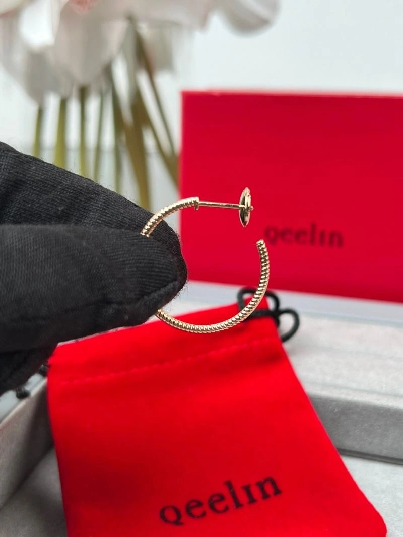 Qeelin Earrings Sleek 211724