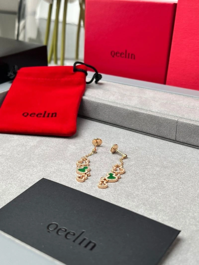 SmoothTexture Qeelin Earrings 211710