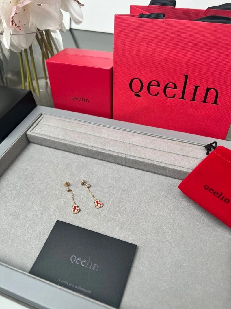 Unique Qeelin Earrings 211715