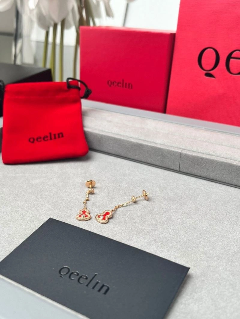 Unique Qeelin Earrings 211715