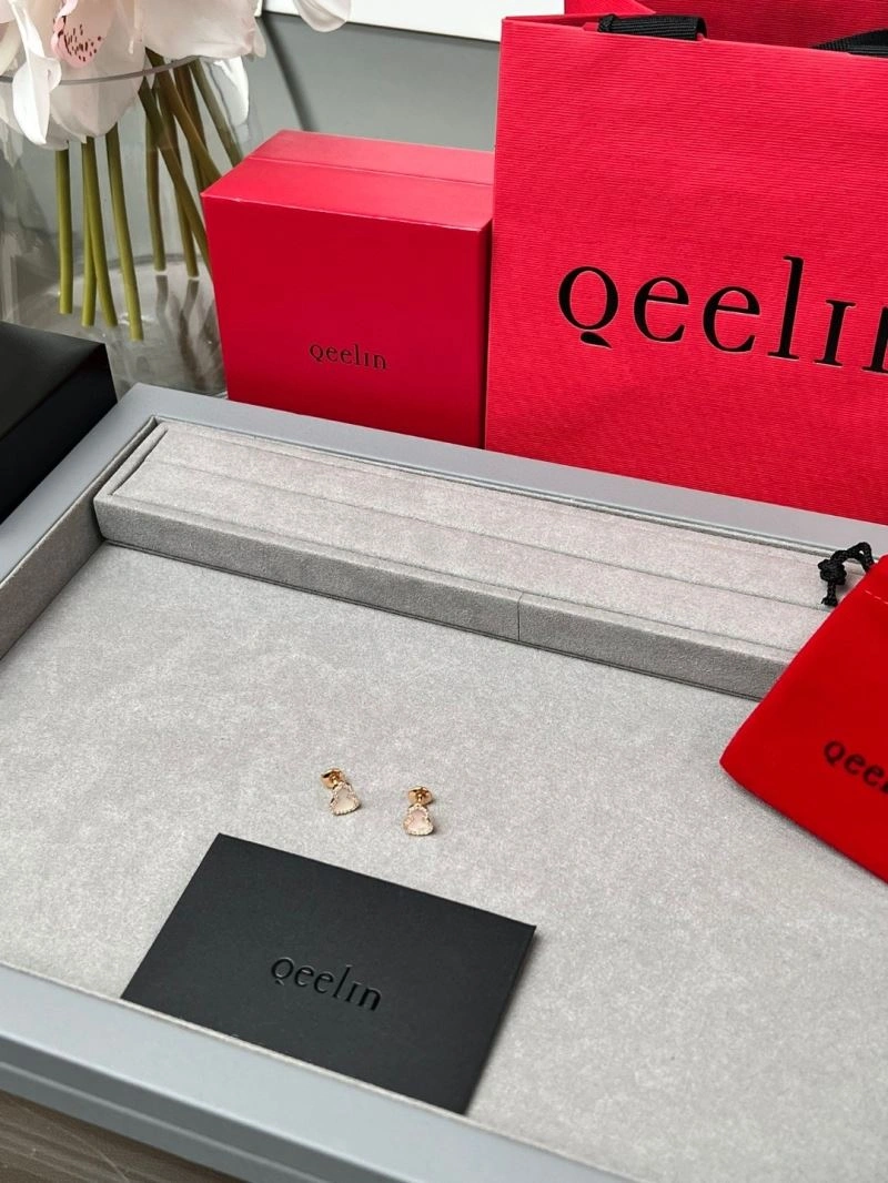 Qeelin Earrings Packable 211094