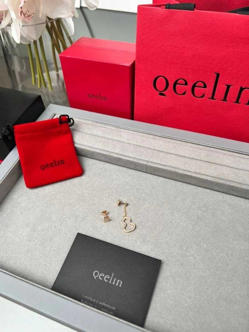 Flexible Qeelin Earrings 211104